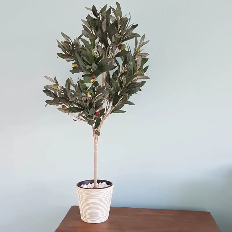 17Cm Cream-And-White Engraved Ceramic Planter 1