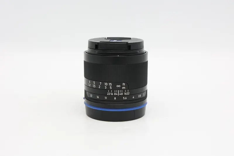 Certified Pre-Owned Zeiss Loxia 50Mm F/2 Manual Focus Lens For Sony E-Mount (Grade Vg) 1
