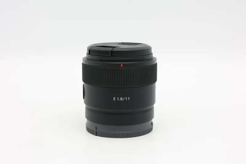Gently Used Sony E 11Mm F/1.8 Ultra-Wide Lens (Vg) 1