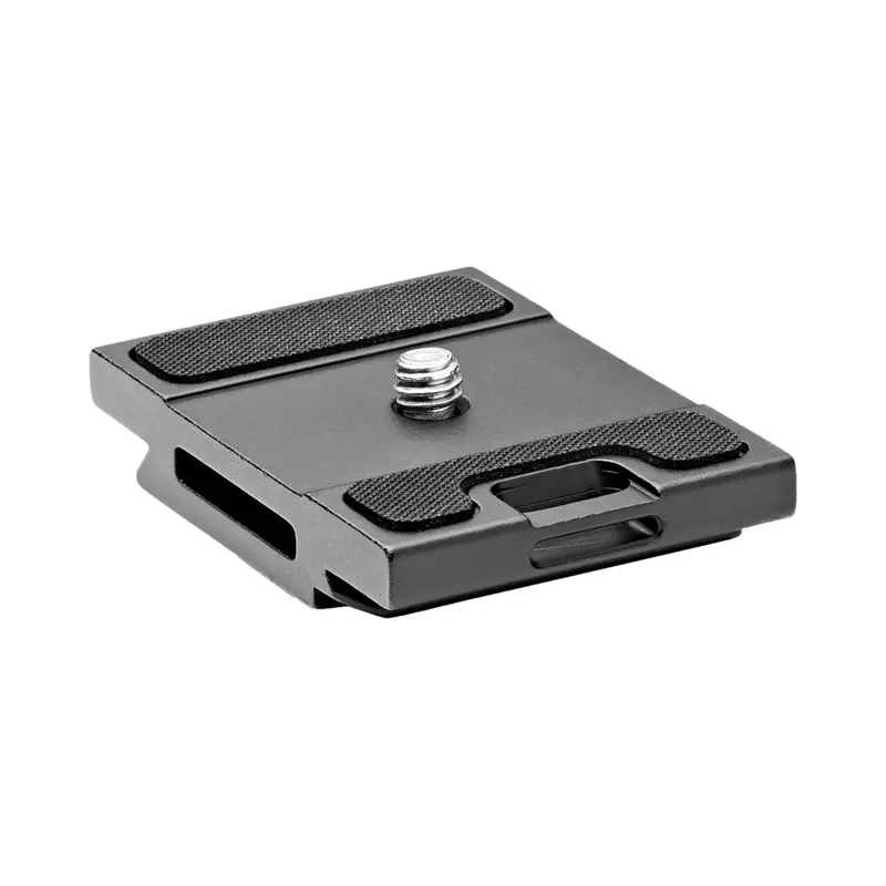 Gitzo Gs5370Sdr Short-D Profile Quick Release Plate With Rubber Grip 1