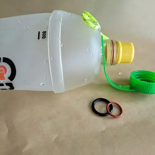 Holey Hiker Cnoc-Compatible Portable Bidet System 1
