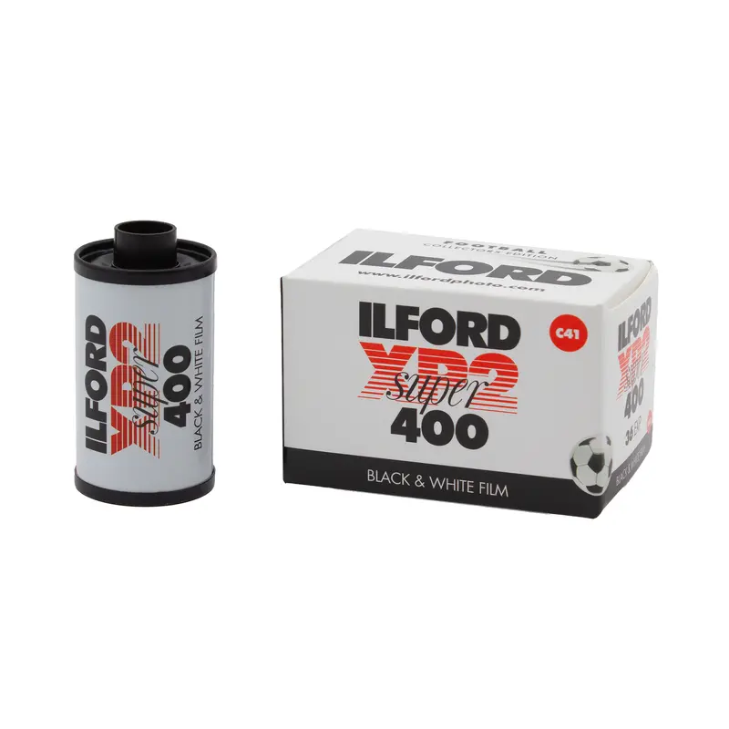 Ilford Xp2 Super 400 Black & White 35Mm Film – 36-Exposure Roll, Football Collectors Edition, Chromogenic B&W Negative Film 1