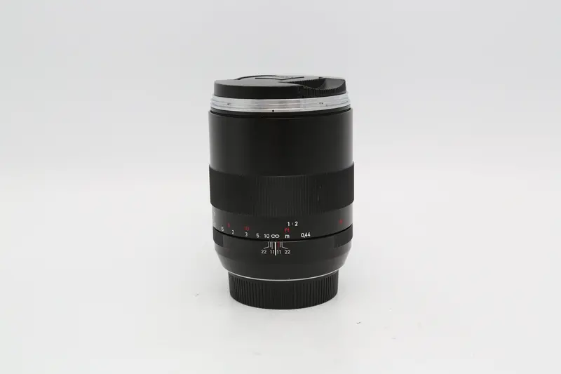Pre-Owned Zeiss 100Mm F/2 Makro-Planar Ze Lens For Canon Ef Mount 1