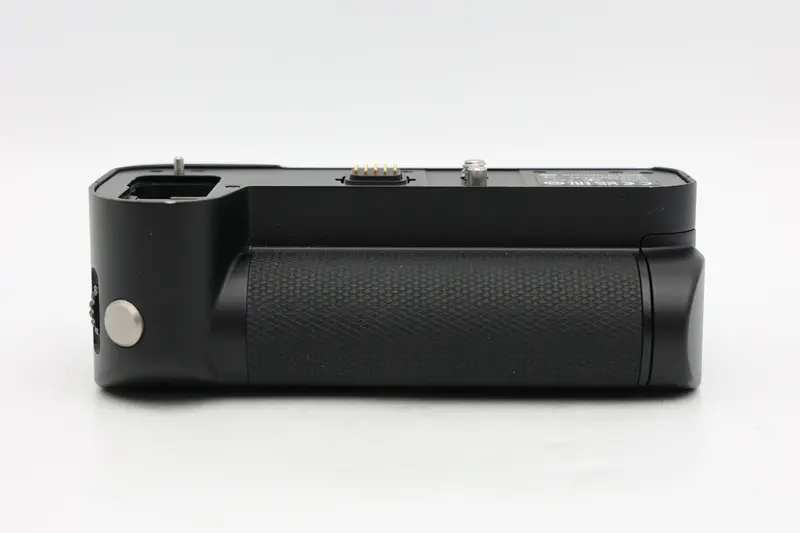 Refurbished Leica Hg-Scl7 Battery Grip For Sl Series 1