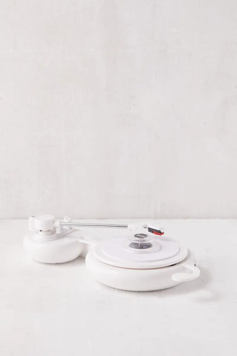 Smart Sound Plus Wireless Speaker System 1